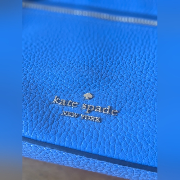 Kate Spade Leila Convertible Wristlet- Periwinkle Blue - Picture 2 of 7